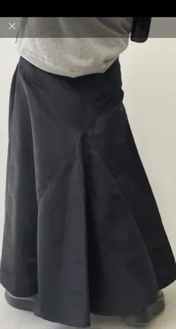 블랙 플레어 롱 스커트