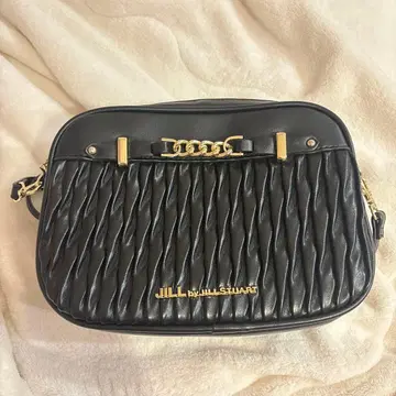 질스튜어트 퍼피 미니백 블랙