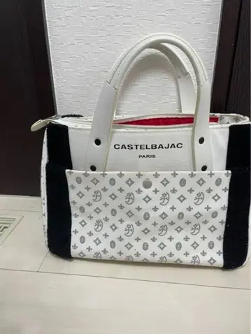 CASTELBAJAC 토트백 모노그램 사샤 드라이빙 화이트