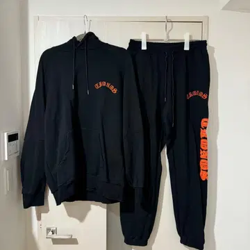 [새상품급] [레어] CRONOS 셋업 L 사이즈