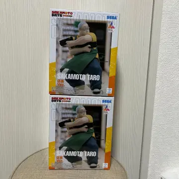 사카모토 타로 점장 Ver. 피규어 SEGA 2점