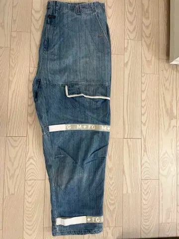 [ 레어 사이즈 ] W50 마리떼 프랑소와 저버 셔틀 팬츠