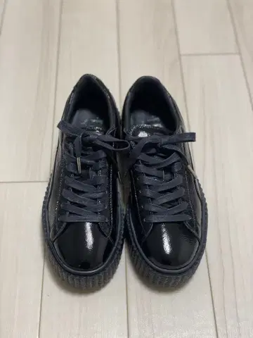 fenty x PUMA 통굽 스니커즈 블랙