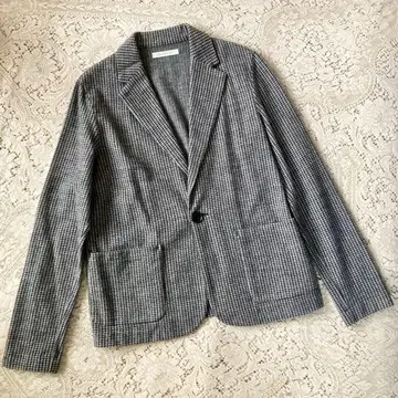 새상품급 3만 투모로우랜드 GALERIEVIE 고급 울 고급 자켓