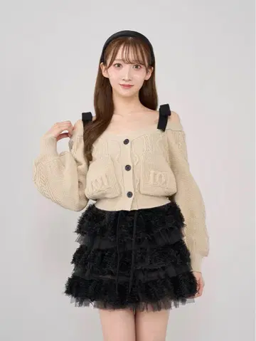 다리치 숄더 리본 V넥 니트탑