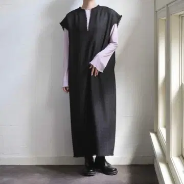 택 포함 새상품 LOWRYS FARM V넥 원피스 & 플레어 티셔츠 세트