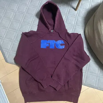 FTC 후드티