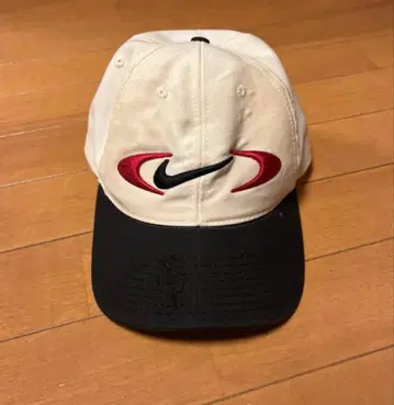 90s NIKE 투톤 cap 레어 챙 안쪽 그린