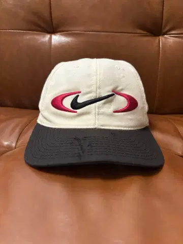 90s NIKE 투톤 cap 레어 챙 안쪽 그린 USA제