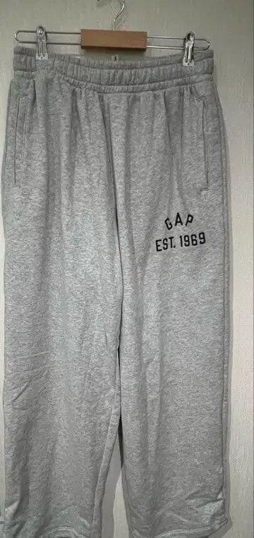 GAP 그레이 스웨트 팬츠