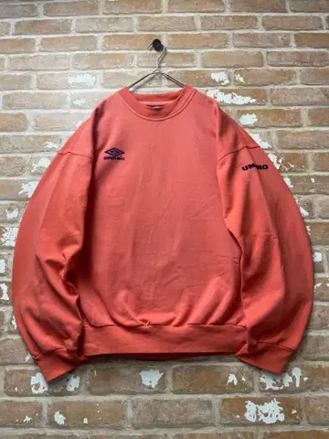 90s 엄브로 UMBRO 맨투맨 오렌지 원포인트 자수 y2k