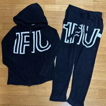 1PIU1UGUALE3 우노피우노우과레토레 릴랙스 셋업