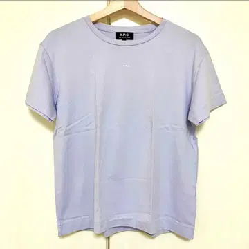 A.P.C. 로고 티셔츠 라일락색