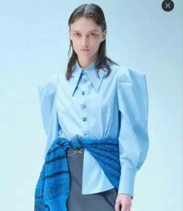 LILY BROWN L.B CANDY STOCK 비쥬 블라우스