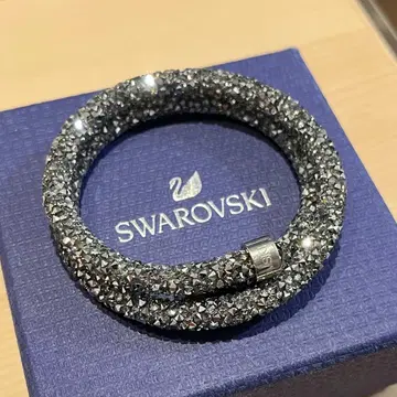 Swarovski 블랙 크리스탈 팔찌