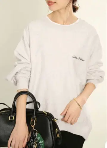 SLOBE IENA 자수 로고 맨투맨 컬러 내추럴