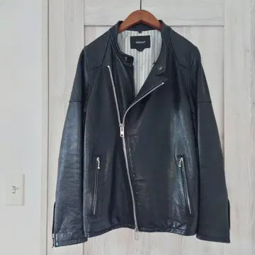 새상품급 레어셀 가죽 라이더 자켓