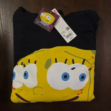 스펀지밥 후드티 XL 블랙 UNIQLO