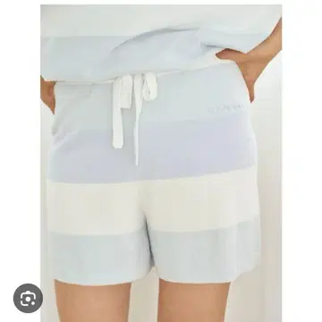 젤라또피케 스무디 숏팬츠 블루 택 없음 시착만 한 상품