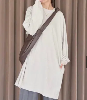 미사용 프릭스스토어 빅 실루엣 롱 슬리브 T 미니 원피스 그레이