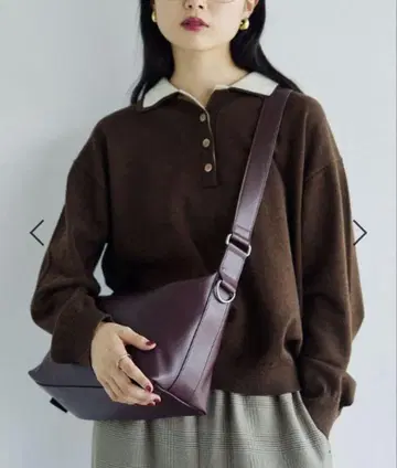 [ 새상품급 ] LEPSIM 인조 가죽 스퀘어 숄더백 보르도 색상