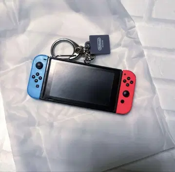 닌텐도 뮤지엄 키링 Switch