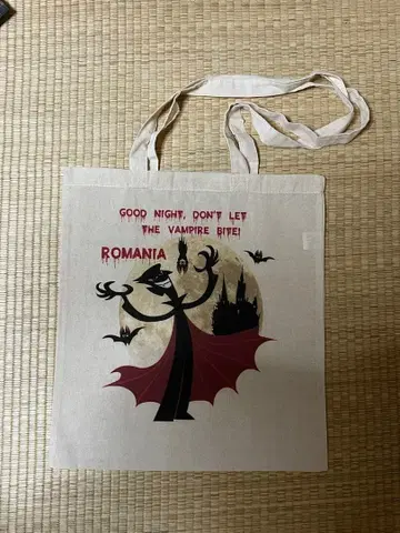간사이 만박 루마니아관 드라큘라 토트백 루마니아 파빌리온 한정판