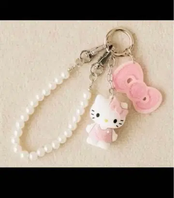 LOWRYSFARM 헬로키티 me 퀼팅 키 체인 핑크