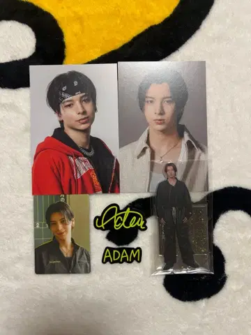 ADAM 엽서, 트레이딩 카드, 아크릴 스탠드, 스티커 세트