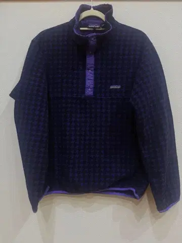 파타고니아 신틸라 스냅T 하운드투스 패턴 카탈로그 미게재 L 사이즈