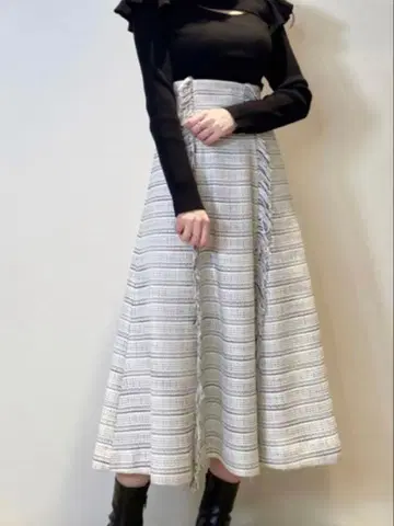 스나이델 롱 스커트