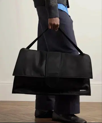 Jacquemus 자크 뮈스 le bambino de voyage