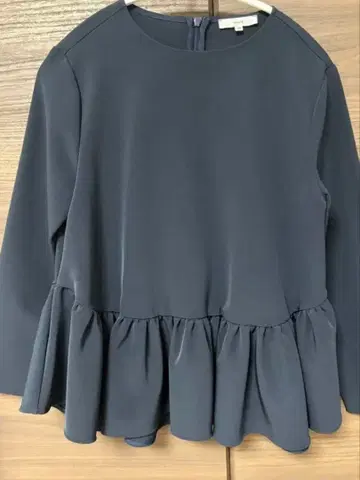 요리 yori 스트레치 프릴 블라우스 36 네이비