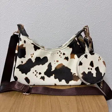 소 패턴 숄더백