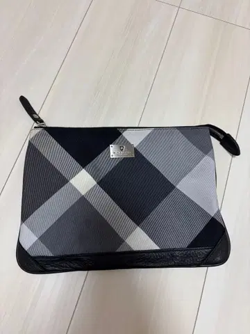 BLACK LABEL CRESTBRIDGE 남성용 클러치백