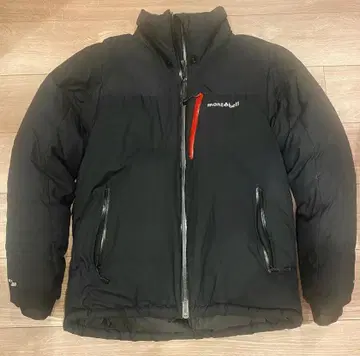 mont-bell 블랙 파마로스트 다운 자켓 M 사이즈