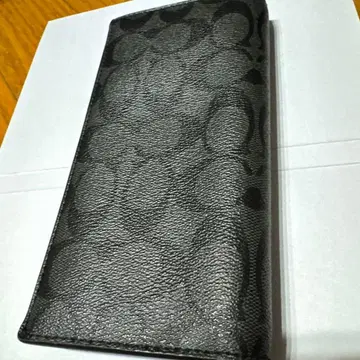 블랙 가죽 오벌 패턴 장지갑