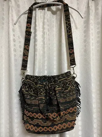 티티카카 Rico 고블랑 복조리 숄더백