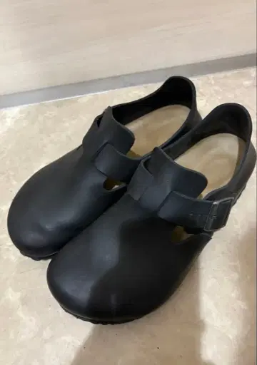 컨디션 최상 버켄스탁 런던 LONDON 오일드 가죽 블랙