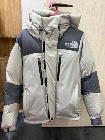 THE NORTH FACE 바르톨로 그레이 새상품급