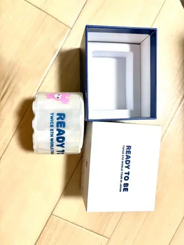 TWICE READY TO BE 러버 밴드