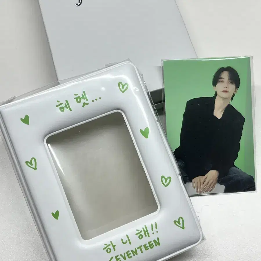 Seventeen Yoon Jeonghan Follow Again MD Collect Book (includes photocard)