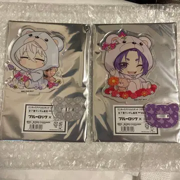 파보테리아 아크릴 스탠드 나기, 레오