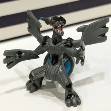 포켓몬 제크로무 피규어