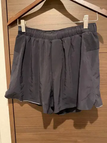 룰루레몬 블랙 숏팬츠