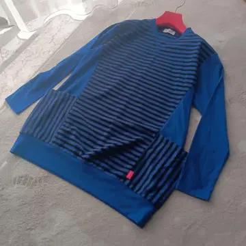 컨디션 최상 kikki 긴팔 튜닉. 보더 큰 포켓