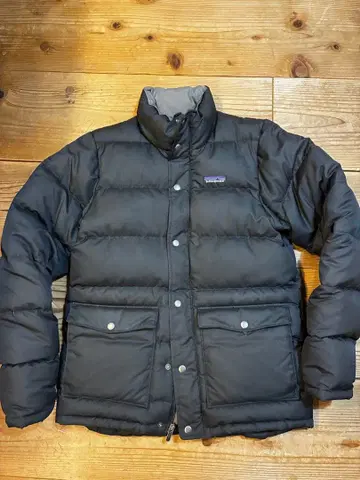 patagonia 블랙 다운 자켓