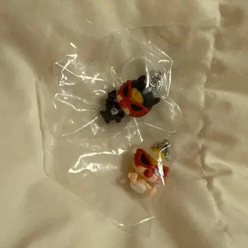 hysteric mini 캐릭터 스트랩 2개 세트