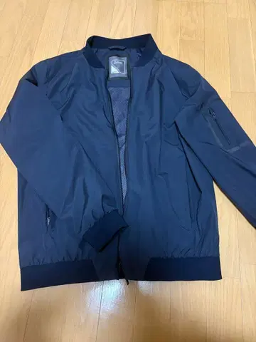 HERNO ( 헬레노 ) 2 레이어 고어텍스 보머 블루종 네이비