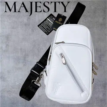 MAJESTY 화이트 슬링백 바디백 숄더 골프